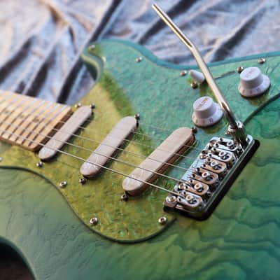 GB Liuteria Traditional Strato VegaTrem - strat style – Tamo Green image 16