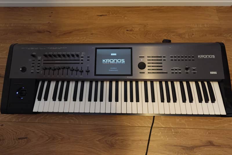 Korg Kronos 61 Key Workstation Keyboard | Reverb