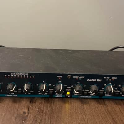 dbx 166XL Stereo Compressor / Limiter / Gate 2000s - Black image 2