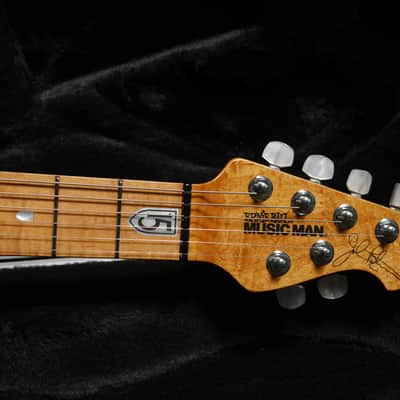 Music Man BFR LTD JP15-6 Quilt Maple 2015 - Bali Blue image 3
