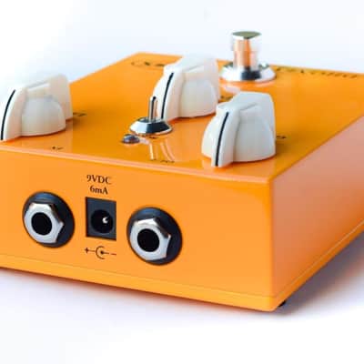T-Rex Engineering MUDHONEY-CLASSIC Distortion Guitar Effects Pedal Hand Wired in Denmark image 2