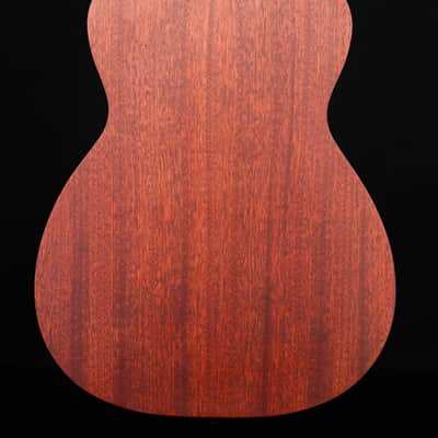 Eastman E2OM, Natural Cedar Top image 3