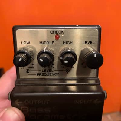 Boss PQ-3B Bass Parametric EQ (1991 - 1995) - "brown + gold" bass series 90´s image 9