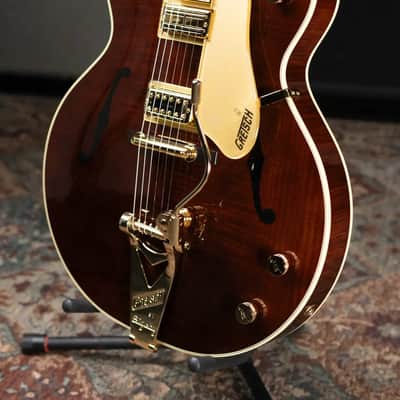 Gretsch G6122T-59 Vintage Select Edition '59 Chet Atkins Country Gentleman Hollow Body with Bigsby Electric Guitar - Walnut Stain Lacquer with Hardshell Case image 5