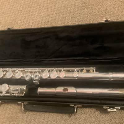 Gemeinhardt  2SP Flute  - Clean, All New Pads image 1