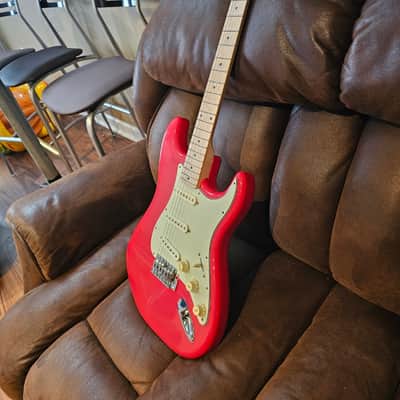 Partscaster Stratocaster 2025 - Gloss Red Laquar image 3