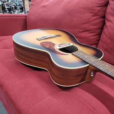 Guild Westerly Collection M-240E Troubadour with Pau Ferro Fretboard - Sunburst image 8