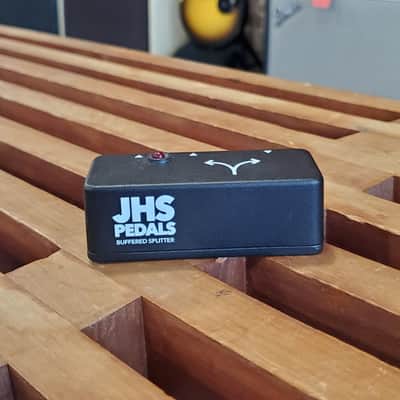 JHS Buffered Splitter V2 2018 - Present - Black image 2