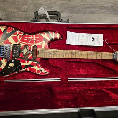 EVH Striped Series Frankie Electric Guitar Red BUNDLE w/ Black and White Stripes Relic w/AMP, Case & Picks image 3