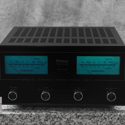 McIntosh MC7300 Digital Dynamic Stereo Power Amplifier in Very Good Condition image 2