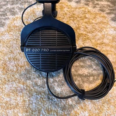 Beyerdynamic DT 990 Pro Black Limited Edition image 2