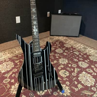 Schecter Synyster Gates Stage Played Custom S Owned by Avenged Sevenfold image 4