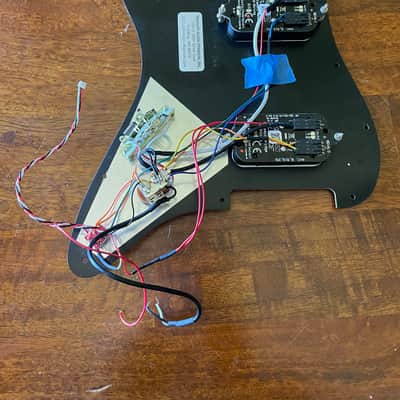 Warmoth Fishman Fluence-loaded pickguard - Black imagen 4