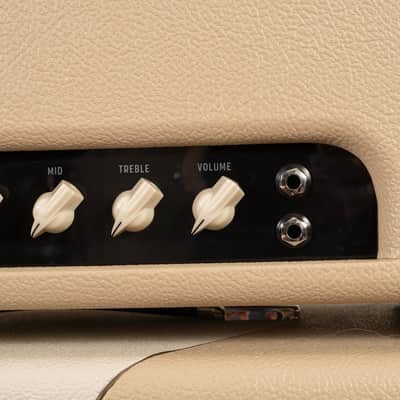 Divided by 13 BTR 23 Head w/ Matching 1x12 Cab - Vanilla/Ivory image 6