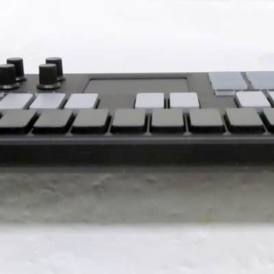 Mint Korg nanoKEY Studio Mobile MIDI Controller Keyboard Mint in Box image 3
