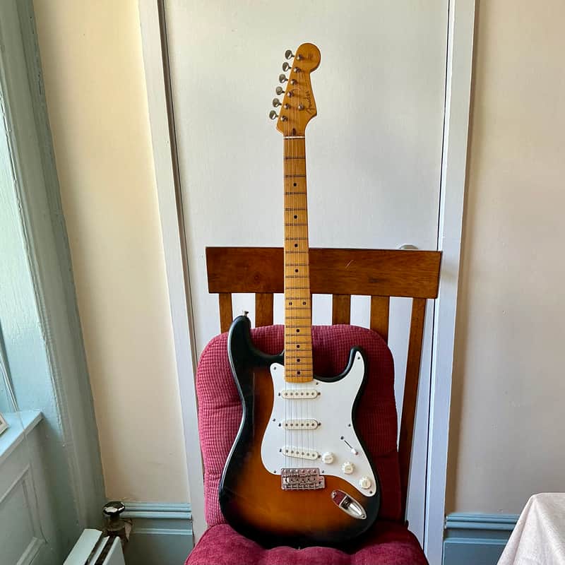 1995 Fender Stratocaster MIJ Japan - All Original - T Serial image 1
