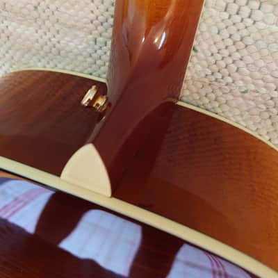 Taylor GS-6 2011 - Honeyburst image 9