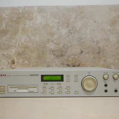 Akai • S2000 Sampler (1995) *Complete in Box* w/floppies image 11