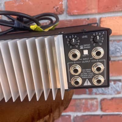 Peavey PV260 Stereo Power Amp 130 watts x 2 image 4