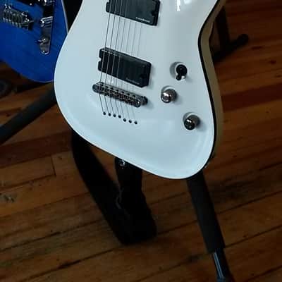 Schecter Demon 7  White image 2