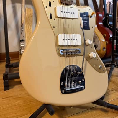 2025 Fender Vintera II '50s Jazzmaster with Rosewood Fretboard - Desert Sand image 3
