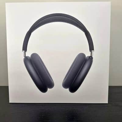 Apple AirPods Max USB-C Wireless Over-Ear Headphones, Midnight