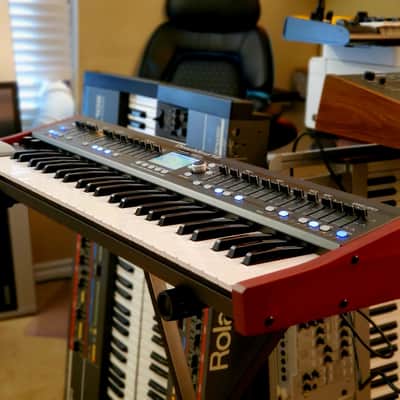 MUST SEE!!! BEHRINGER DEEPMIND 12 IN NEW CONDITION STILL IN FACTORY BOX! image 6