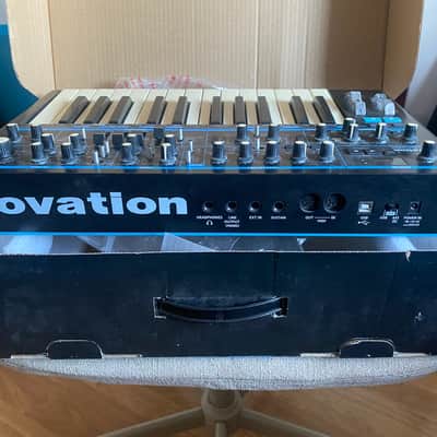 Novation Bass Station II 25-Key Monophonic Synthesizer 2013 - Present - Black image 2