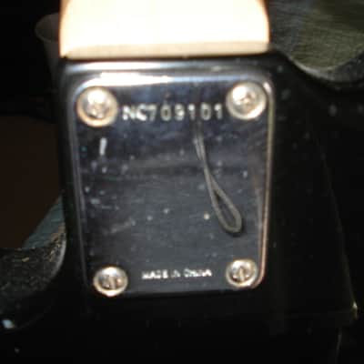 Squier P-Bass Upgraded with fender 62 reissue pickup image 7