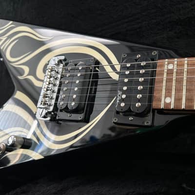 B.C. Rich KKV Kerry King V - Tribal Art w/ Fitted Case image 3