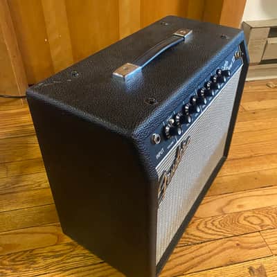 Fender Super Champ XD 2-Channel 15-Watt 1x10" Guitar Combo  with Foot Switch image 2