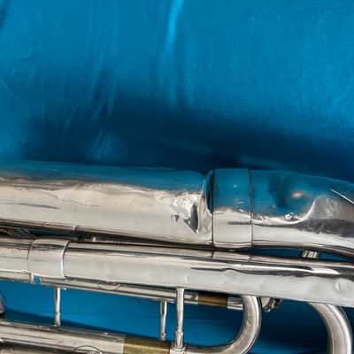BOOSEY & HAWKES Regent II 682 3/4 3 Valve Piston BBb Tuba Regent