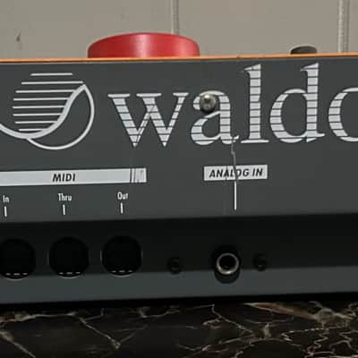 Waldorf Microwave XT Version 2.33 Rackmount Wavetable Synthesizer image 4