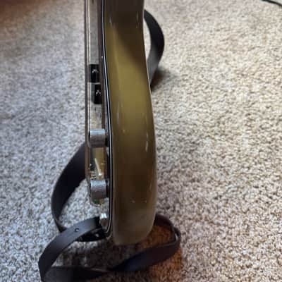 Fender Precision Bass with Rosewood Fretboard 1970 - 1983 Antigua image 11