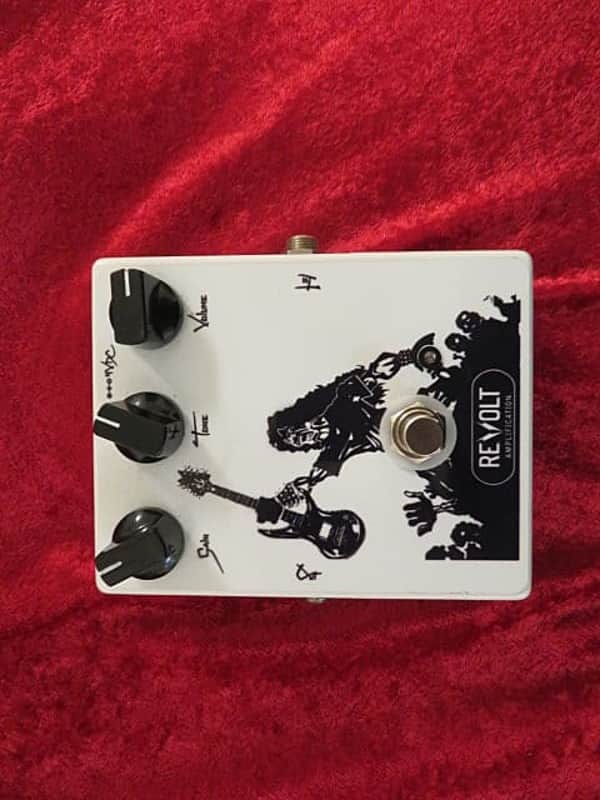 Revolt Shredder x image 1