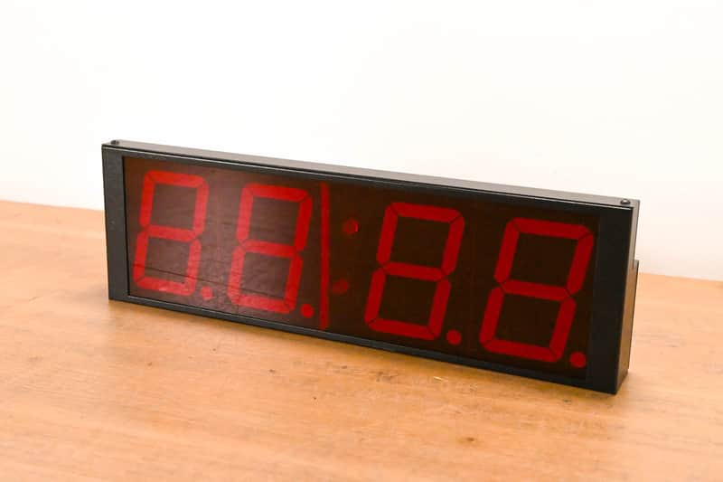 Masterclock TCD44 Time Code Display Studio Clock (NO POWER SUPPLY) CG01UW8 image 1