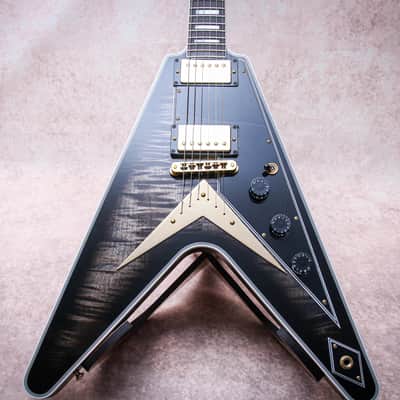 GIBSON USA Custom Shop M2M Flying V Custom "Cobra Burst + Ebony" (2026) image 4