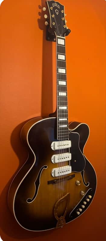 Guild X-350 Stratford 1956 - Sunburst image 1