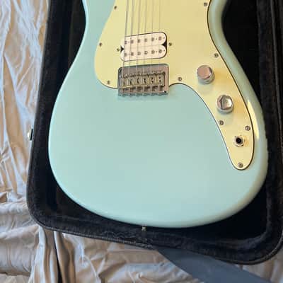 Fender Duo-Sonic HS image 2