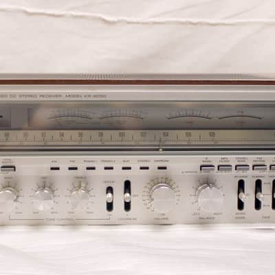 Vintage 1979 Kenwood KR-9050 High Speed DC Stereo Receiver / 200 W Per Channel image 1
