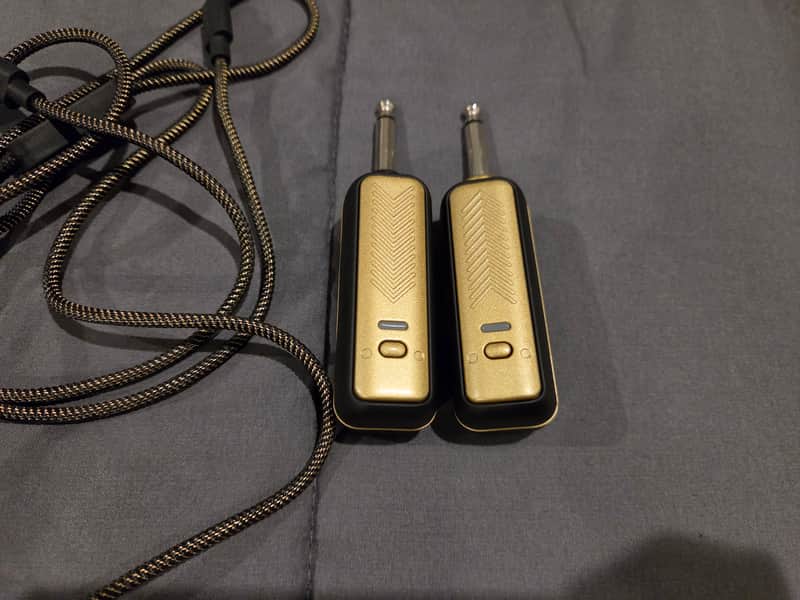 Positive Grid Spark LINK Wireless Guitar System 2024 - Present - Black / Gold image 1