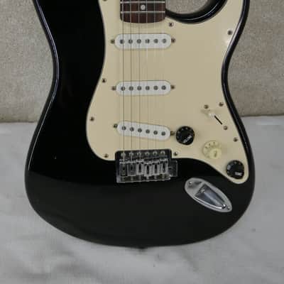 Squier Stratocaster - Black image 2