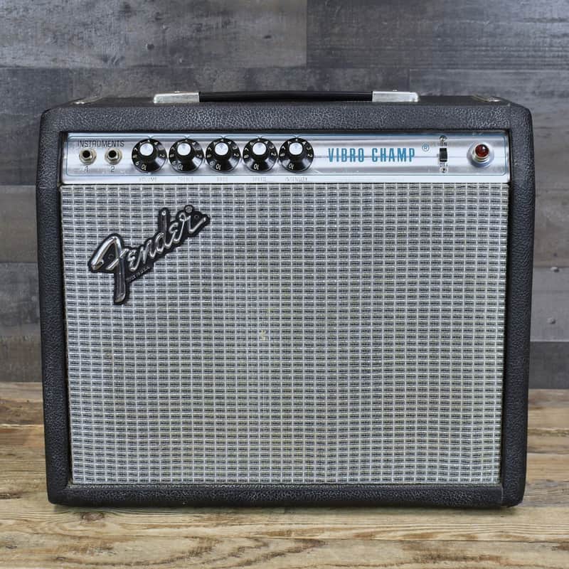 Pre-Owned Fender '78 Vibro Champ Combo Amp - Good