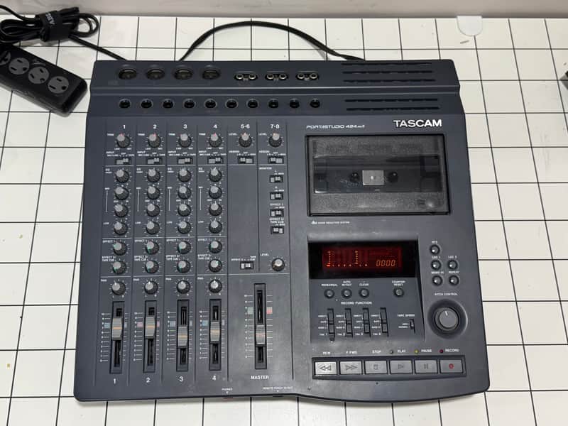 TASCAM 424 MK II Portastudio image 1