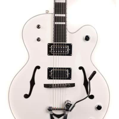Gretsch G7593T Billy Duffy Signature Falcon with Bigsby White Lacquer 2025 image 4