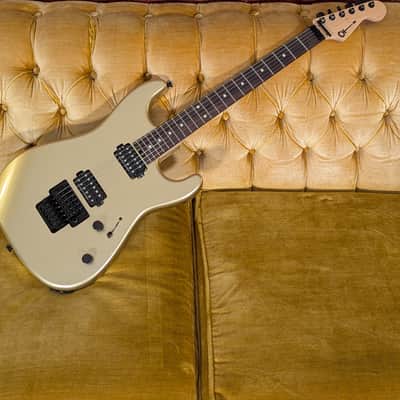 Charvel Pro-Mod San Dimas Style 1 HH FR RW 2025 - Pharaohs Gold image 2
