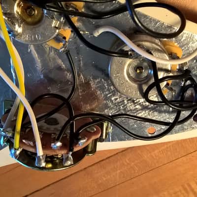 2007 Fender MIM Standard Stratocaster Loaded Pickguard -- Excellent Condition image 11
