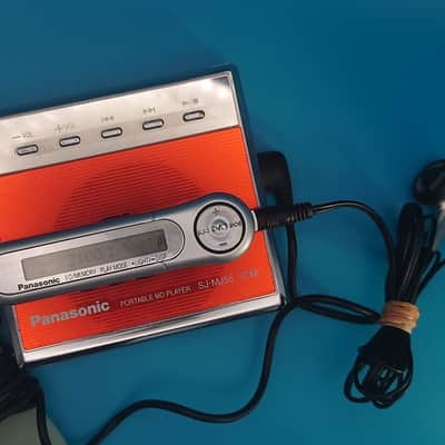 RED Portable minidisc MD MDLP Player SJ MJ55 PANASONIC working  with remote image 2