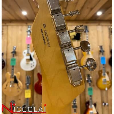 FENDER Limited Edition Player II Telecaster, Maple Fingerboard, Lake Placid Blue image 8