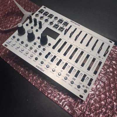 Intellijel Metropolix Performance Sequencer Eurorack Synth Module 2021 - Present - White image 2